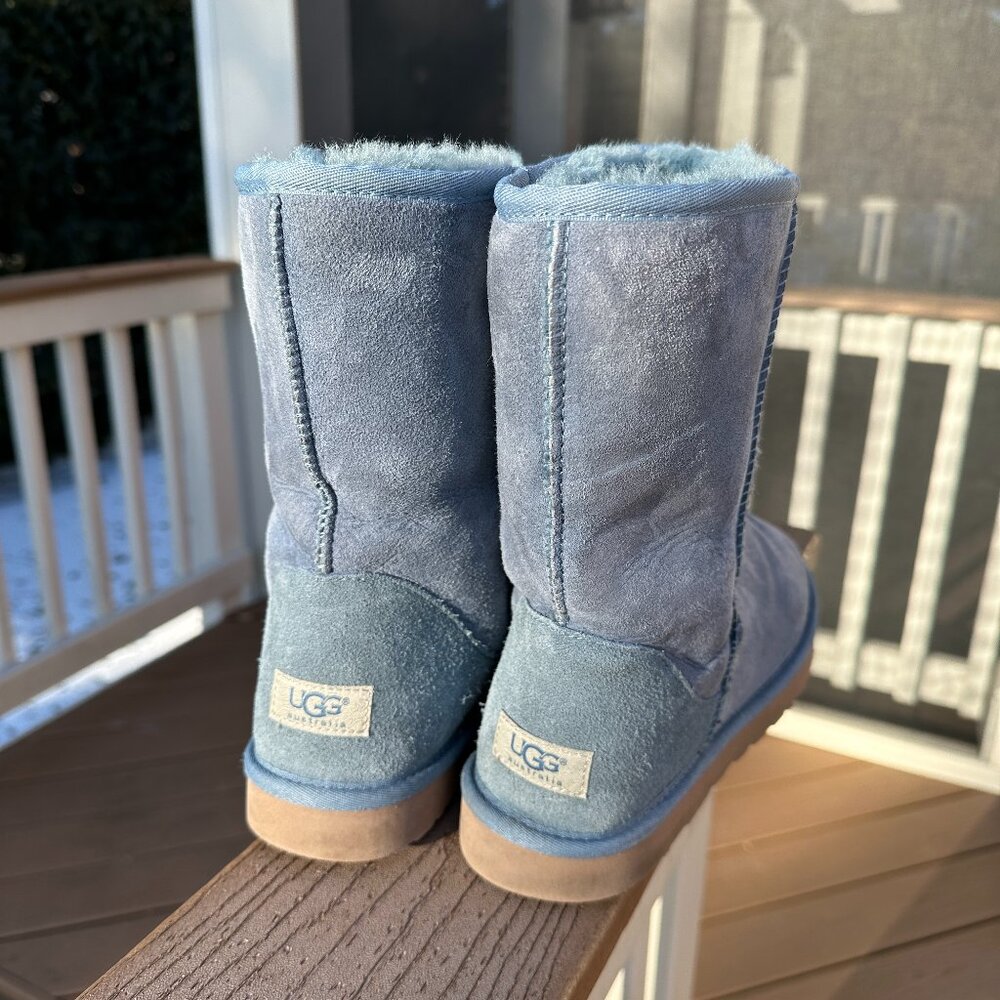 UGG Classic Short 5825 Blue Suede Round Toe Pull On Snow Boots Women Sz 11